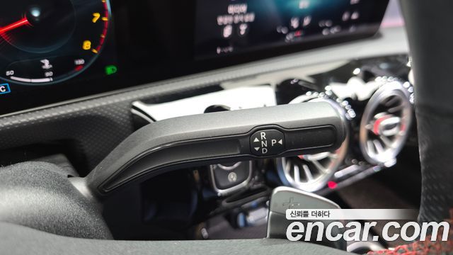 Mercedes-Benz CLA-Class (C118) CLA250 4MATIC 2020 — фото 9