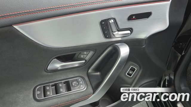 Mercedes-Benz CLA-Class (C118) CLA250 4MATIC 2020 — фото 20