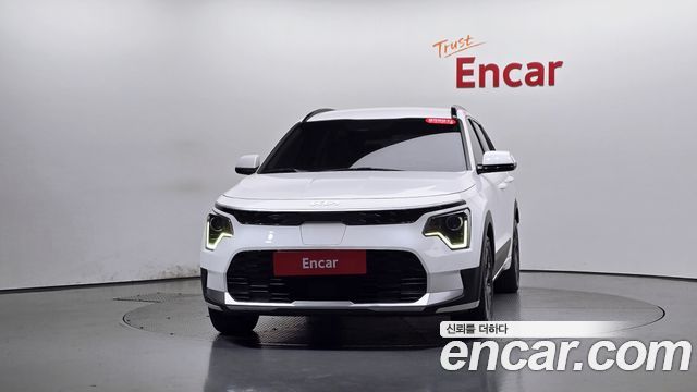 Kia Niro EV Air 2023 — фото 3