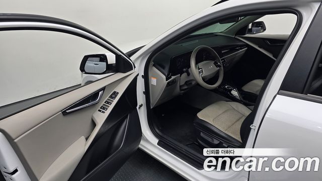 Kia Niro EV Air 2023 — фото 15
