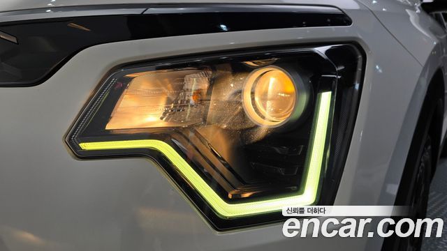 Kia Niro EV Air 2023 — фото 28