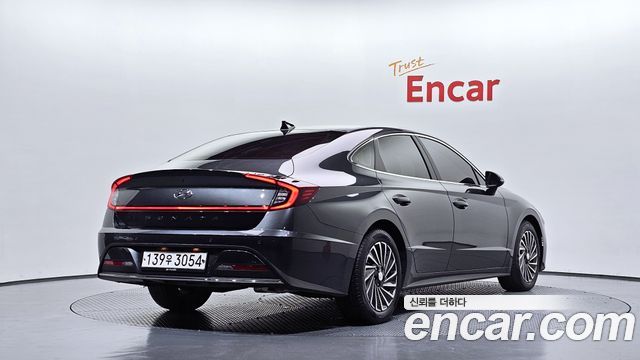 Hyundai Sonata Hybrid (DN8) Premium Family 2021 — фото 2