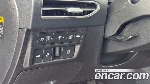 Hyundai Sonata Hybrid (DN8) Premium Family 2021 — фото 15