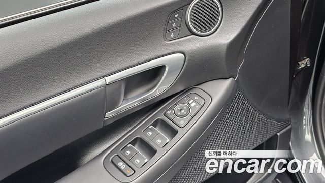 Hyundai Sonata Hybrid (DN8) Premium Family 2021 — фото 16
