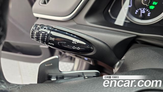 Hyundai Sonata Hybrid (DN8) Premium Family 2021 — фото 17