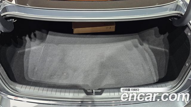 Hyundai Sonata Hybrid (DN8) Premium Family 2021 — фото 20