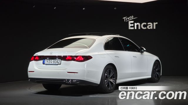 Mercedes-Benz E-Class (W214) E200 Avantgarde 2025 — фото 2