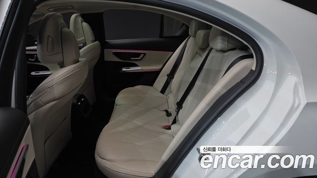 Mercedes-Benz E-Class (W214) E200 Avantgarde 2025 — фото 12