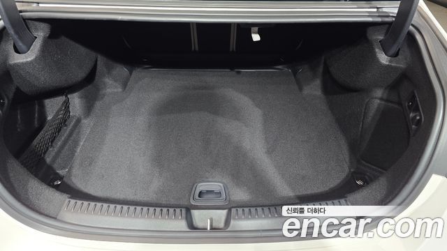 Mercedes-Benz E-Class (W214) E200 Avantgarde 2025 — фото 27