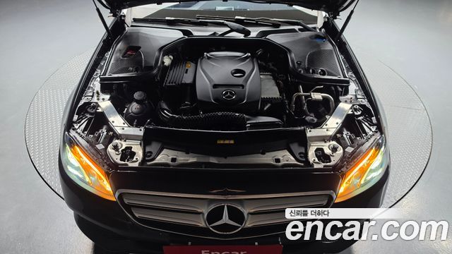 Mercedes-Benz E-Class (W213) E300 Avantgarde 2019 — фото 6