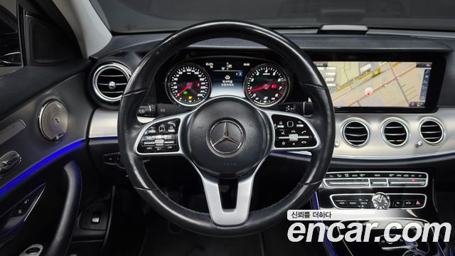 Mercedes-Benz E-Class (W213) E300 Avantgarde 2019 — фото 13