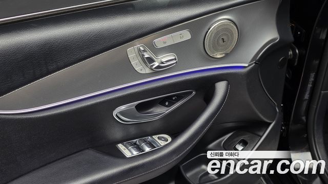 Mercedes-Benz E-Class (W213) E300 Avantgarde 2019 — фото 20
