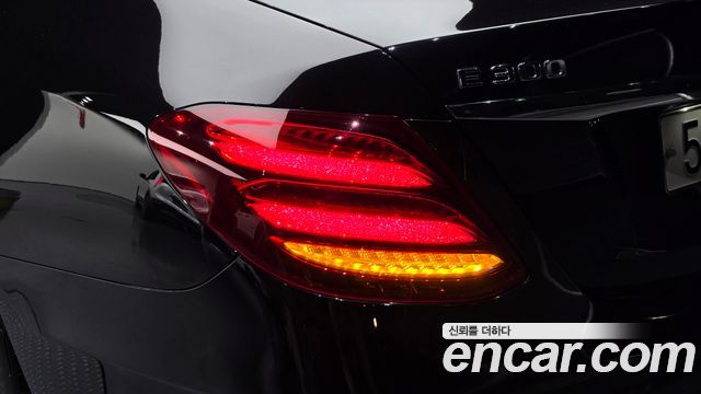 Mercedes-Benz E-Class (W213) E300 Avantgarde 2019 — фото 23