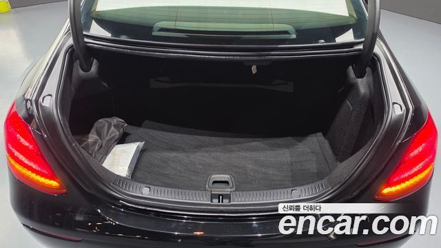 Mercedes-Benz E-Class (W213) E300 Avantgarde 2019 — фото 32