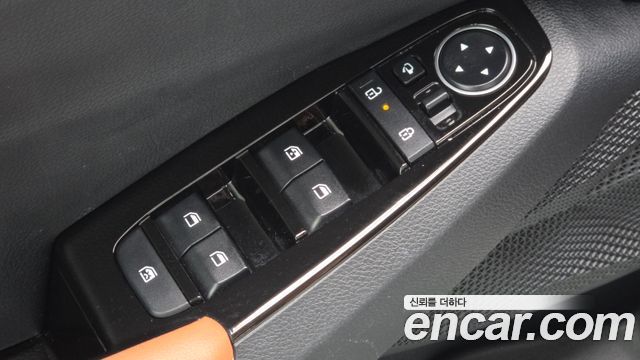 Kia Seltos Gasoline 1.6 Turbo 2WD Signature 2024 — фото 15