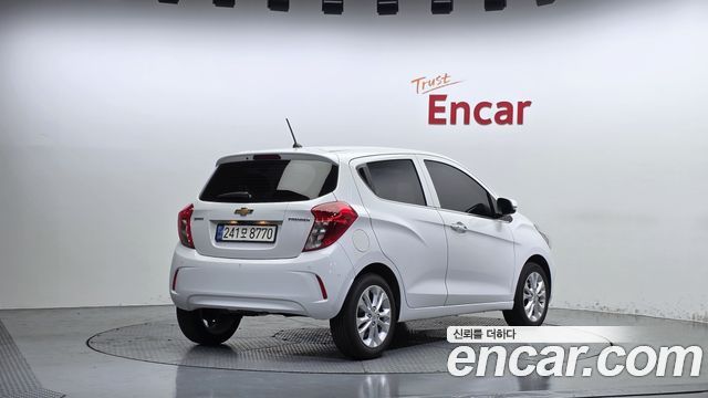Chevrolet Spark Premier 2022 — фото 2