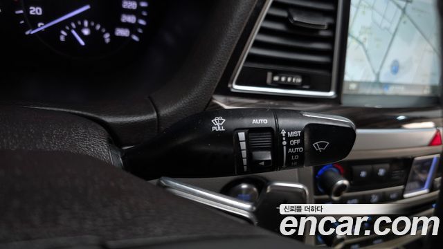 Genesis G80 3.3 GDI AWD Premium Luxury 2018 — фото 28