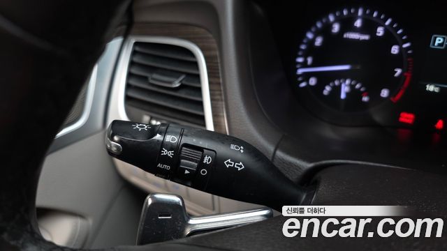 Genesis G80 3.3 GDI AWD Premium Luxury 2018 — фото 30