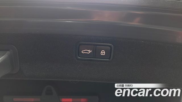 Genesis G80 3.3 GDI AWD Premium Luxury 2018 — фото 33