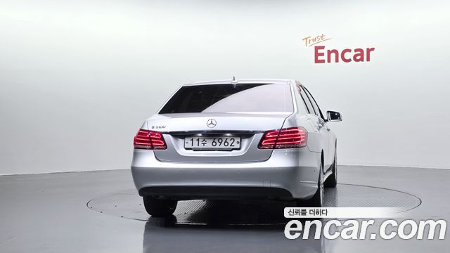 Mercedes-Benz E-Class (W212) E300 Elegance 2016 — фото 4