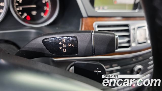 Mercedes-Benz E-Class (W212) E300 Elegance 2016 — фото 9