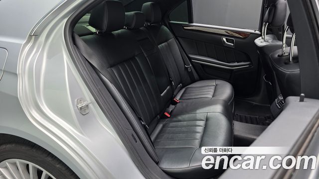 Mercedes-Benz E-Class (W212) E300 Elegance 2016 — фото 11