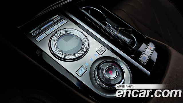 Genesis G80 (RG3) Gasoline 2.5 Turbo 2WD 2022 — фото 9