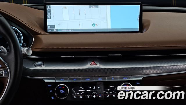 Genesis G80 (RG3) Gasoline 2.5 Turbo 2WD 2022 — фото 14