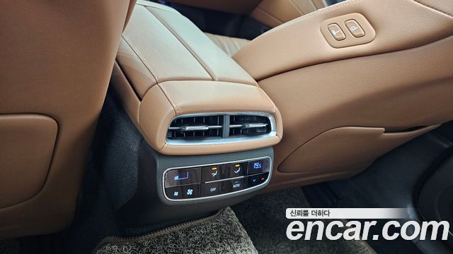 Genesis G80 (RG3) Gasoline 2.5 Turbo 2WD 2022 — фото 31