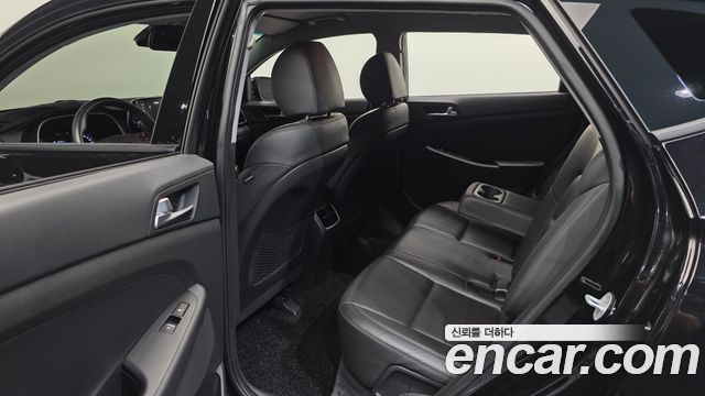 Hyundai Tucson Gasoline 1.6 turbo 2WD Modern 2019 — фото 16