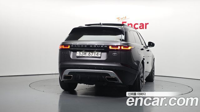Land Rover Range Rover Velar 3.0 D300 R-Dynamic SE 2019 — фото 4