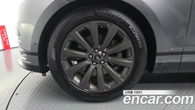 Land Rover Range Rover Velar 3.0 D300 R-Dynamic SE 2019 — фото 5