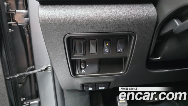 Renault Korea QM6 Gasoline 2WD LE 2019 — фото 16