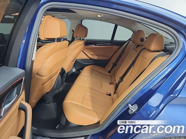 BMW 5 Series (G30) 520i Luxury 2021 — фото 15