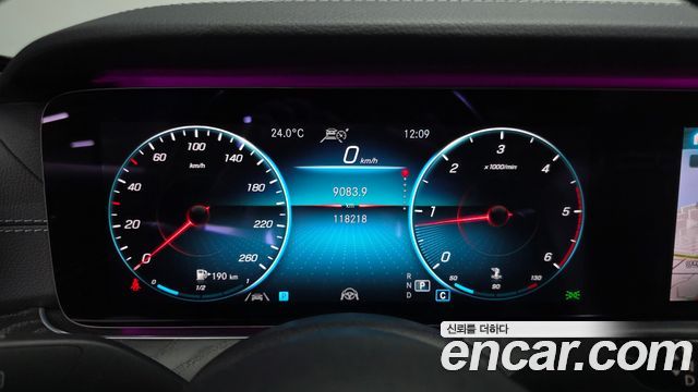 Mercedes-Benz E-Class (W213) E220d 4MATIC AMG Line 2021 — фото 8