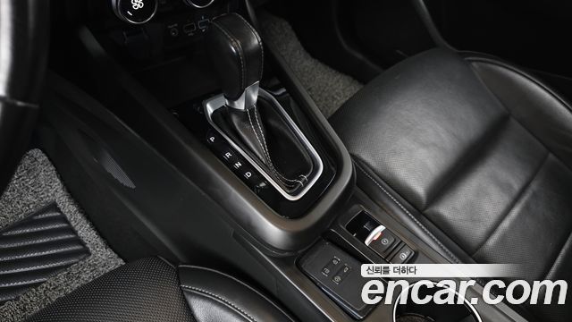Renault Korea XM3 1.3 TCe RE Signature 2022 — фото 9