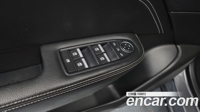 Renault Korea XM3 1.3 TCe RE Signature 2022 — фото 20