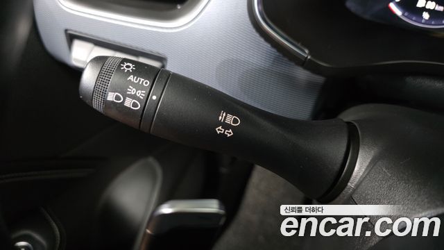 Renault Korea XM3 1.3 TCe RE Signature 2022 — фото 27