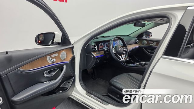 Mercedes-Benz E-Class (W213) E300 4MATIC Exclusive 2020 — фото 10