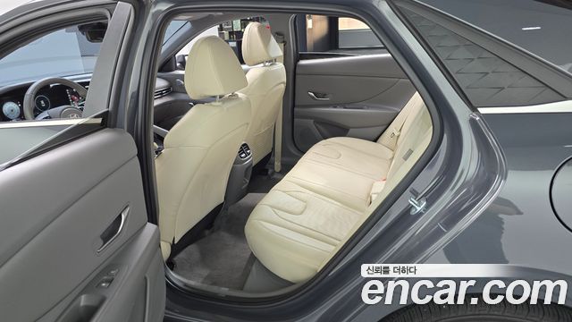 Hyundai Avante (CN7) 1.6 Inspiration 2025 — фото 11