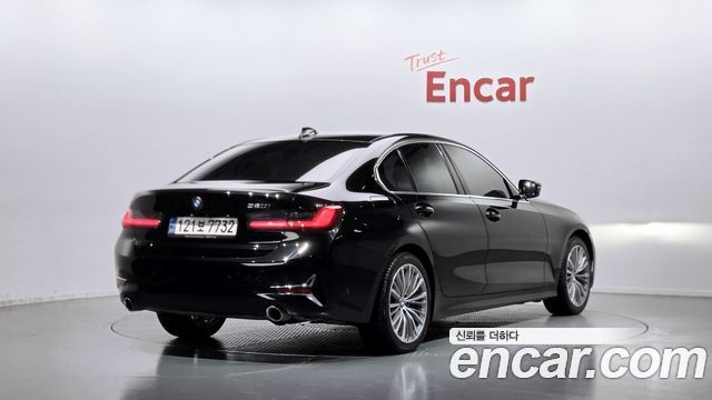 BMW 3 Series (G20) 320i Luxury 2022 — фото 2