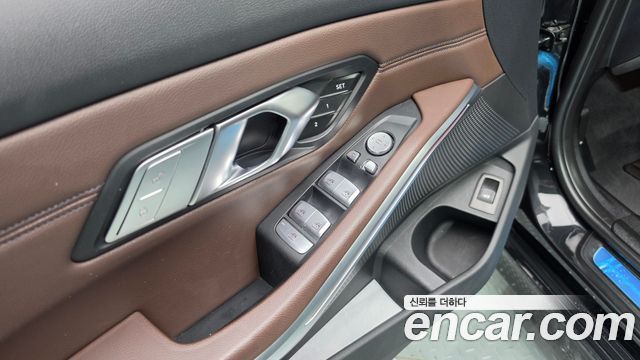 BMW 3 Series (G20) 320i Luxury 2022 — фото 27