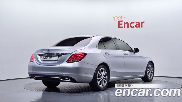 Mercedes-Benz C-Class (W205) C220 d Avantgarde 2016 — фото 2