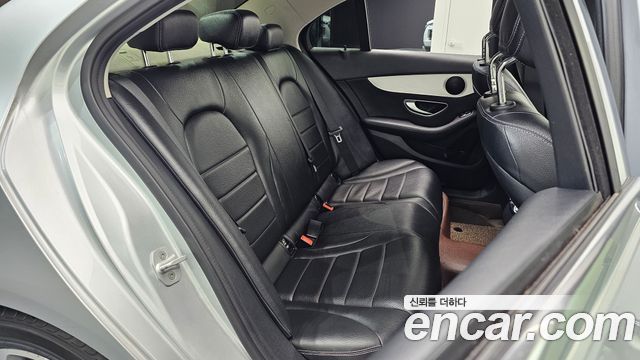 Mercedes-Benz C-Class (W205) C220 d Avantgarde 2016 — фото 11