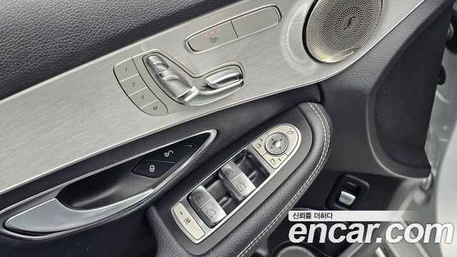 Mercedes-Benz C-Class (W205) C220 d Avantgarde 2016 — фото 16