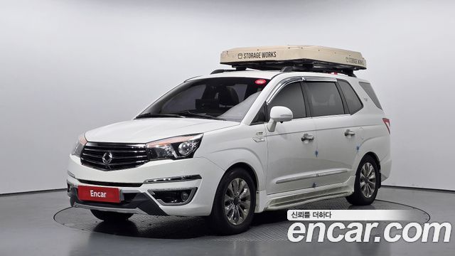 KG Mobility (SsangYong) Korando Turismo 4WD TX 9-seater 2016 — фото 1