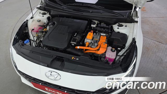 Hyundai Avante Hybrid (CN7) Inspiration 2023 — фото 6