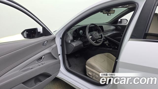 Hyundai Avante Hybrid (CN7) Inspiration 2023 — фото 10