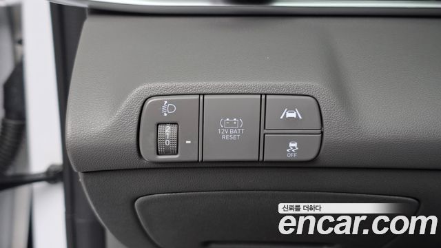 Hyundai Avante Hybrid (CN7) Inspiration 2023 — фото 13