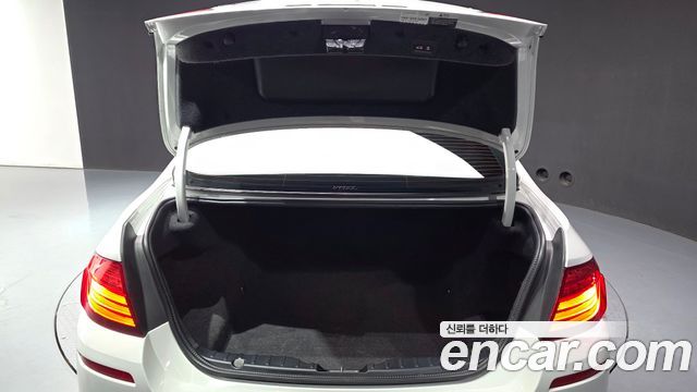 BMW 5 Series (F10) 528i xDrive Aero Dynamic Special Edition 2016 — фото 20